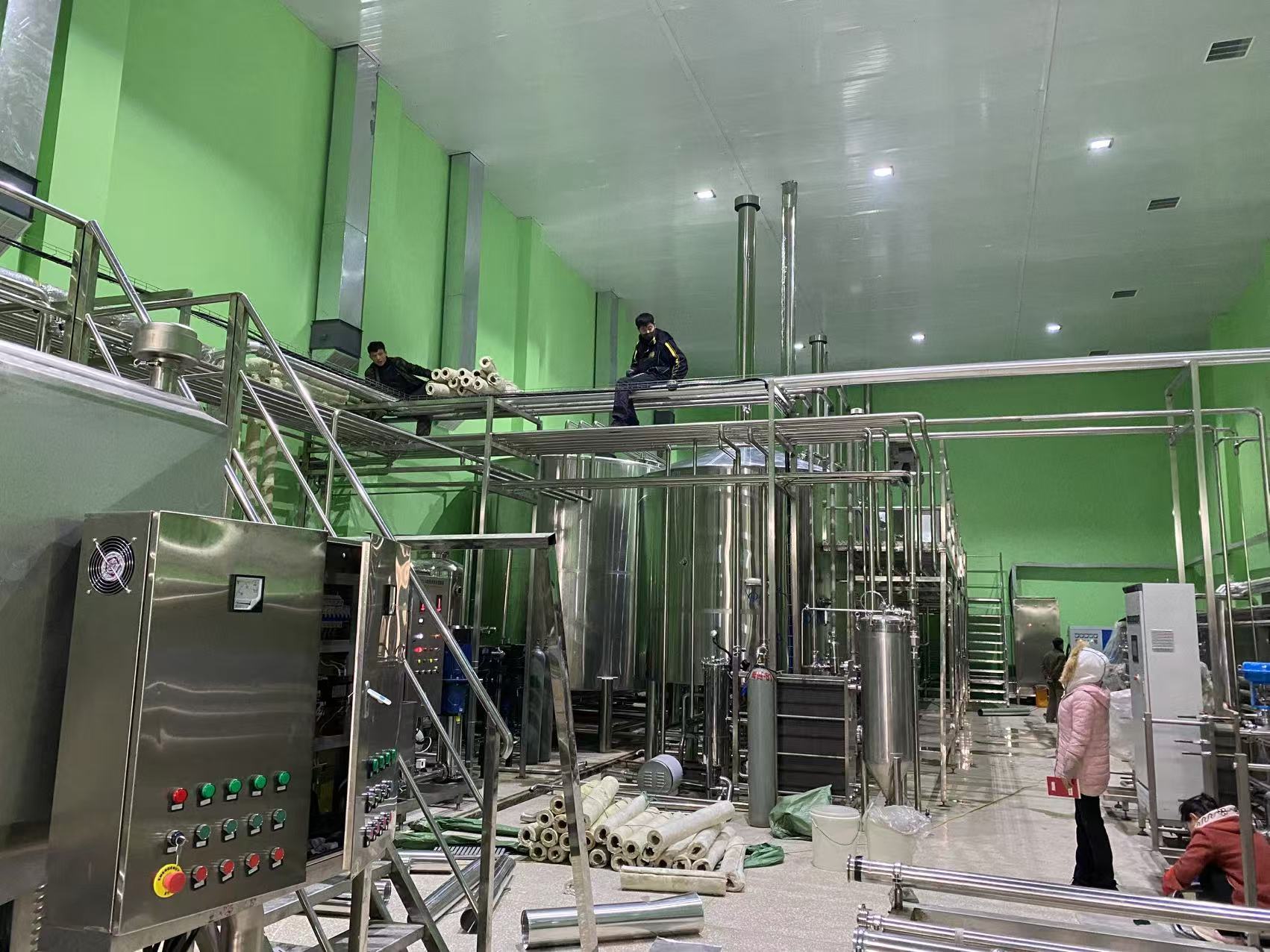岳西精酿啤酒设备厂—精酿啤酒设备制造：传承工艺与创新科技的交融
